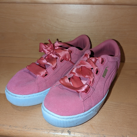PUMA Vikky Platform Ribbon Sneakers - Picture 1 of 5